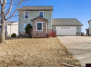 117 4th St, Nicollet, MN 56074