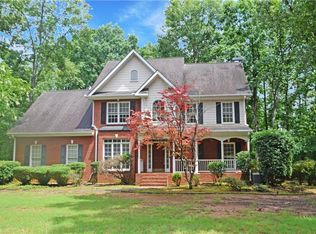 1091 Glenwood Ln, Bogart, GA 30622