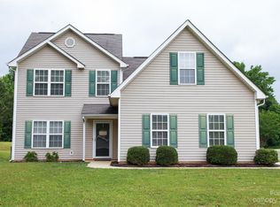 8743 Brookstead Meadow Ct, Charlotte, NC 28215
