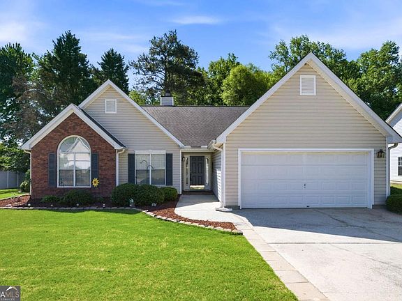 2nd image of 3289 Hampton Trace Ct