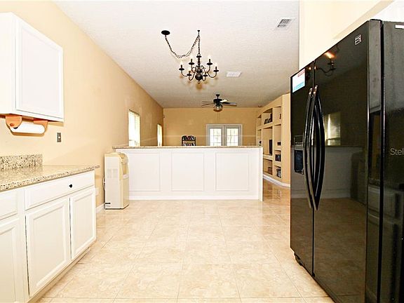 4th image of 1038 Portmoor Way