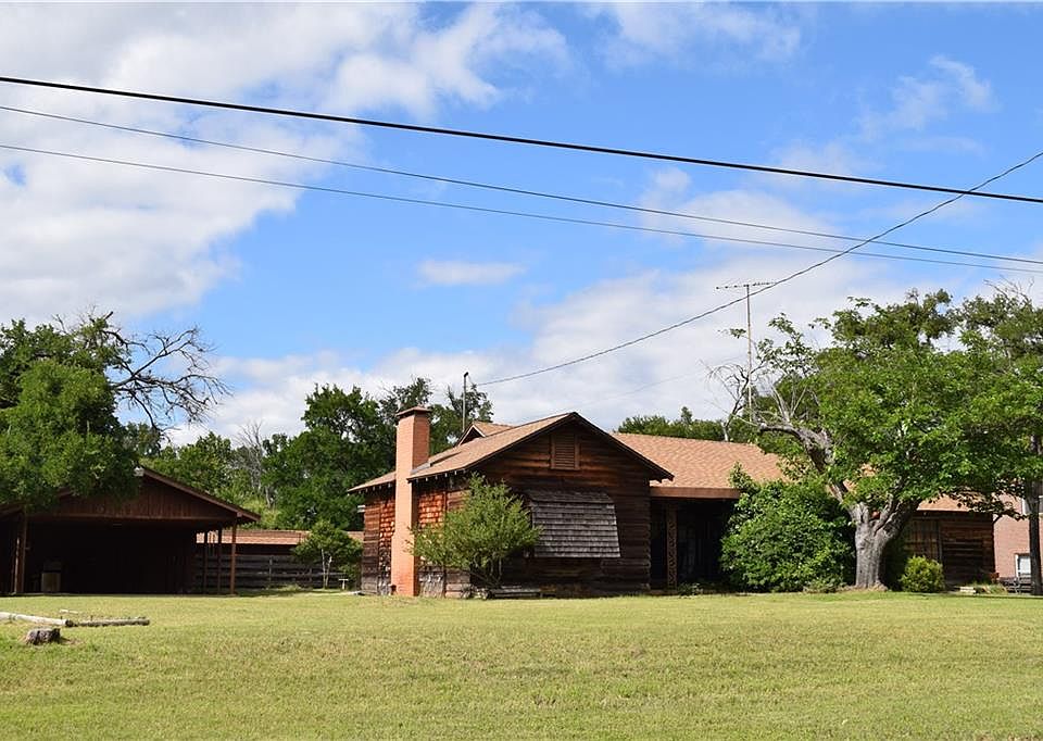 1st image of 7512 Foster Dr