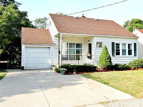 2nd image of 1108 Dorroll St NE