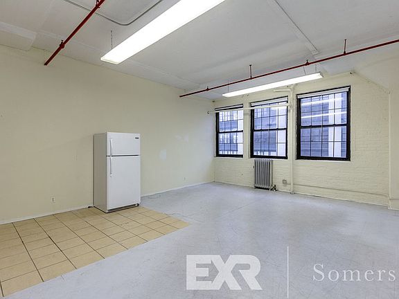 3rd image of 225 E 134th St APT 3B