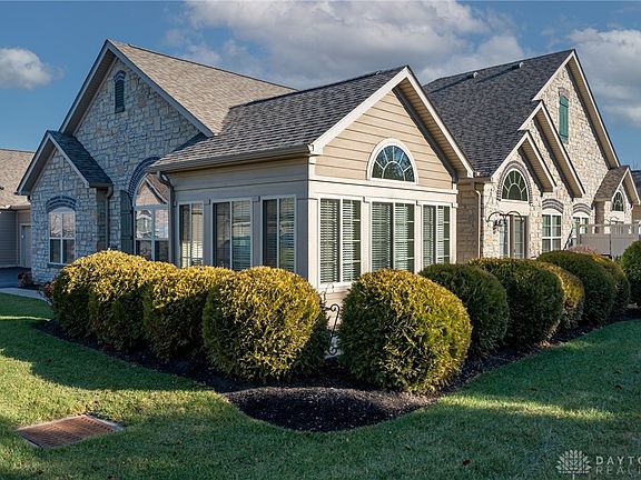 2nd image of 2425 Locust Hill Blvd