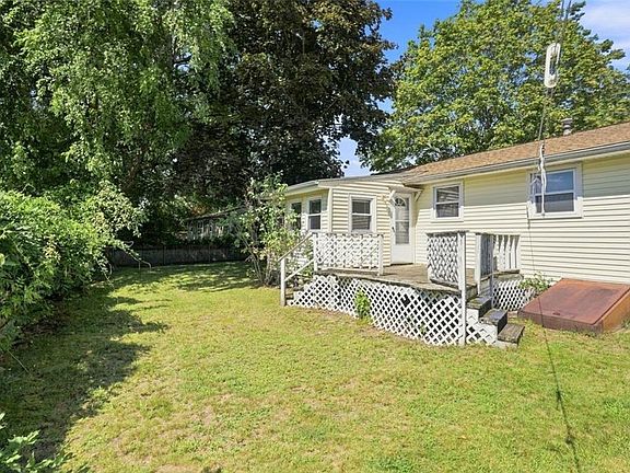 3rd image of 102 Community Rd
