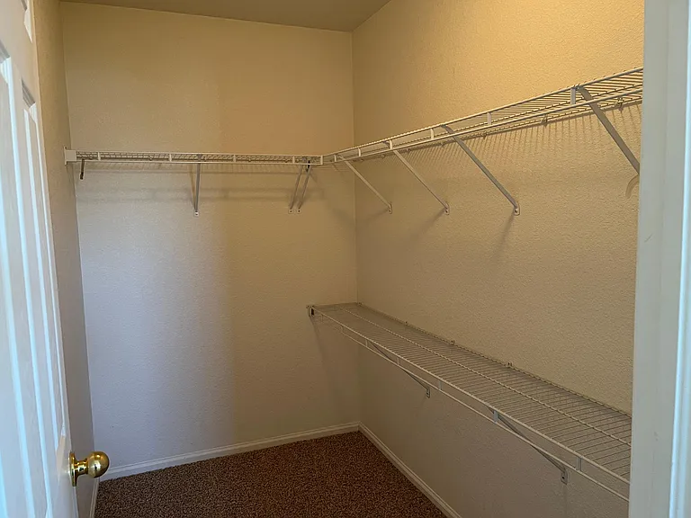 1733 Fossil Creek Pkwy — Photo 23