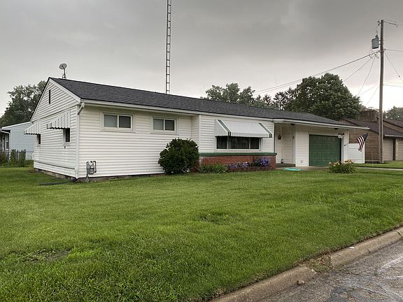 4th image of 302 Henry St