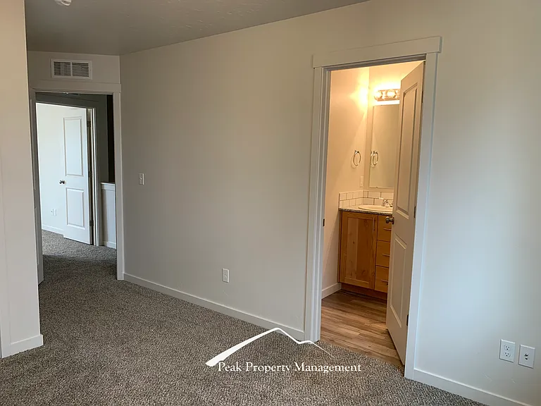 428 W Orchard Ave #1 — Photo 10
