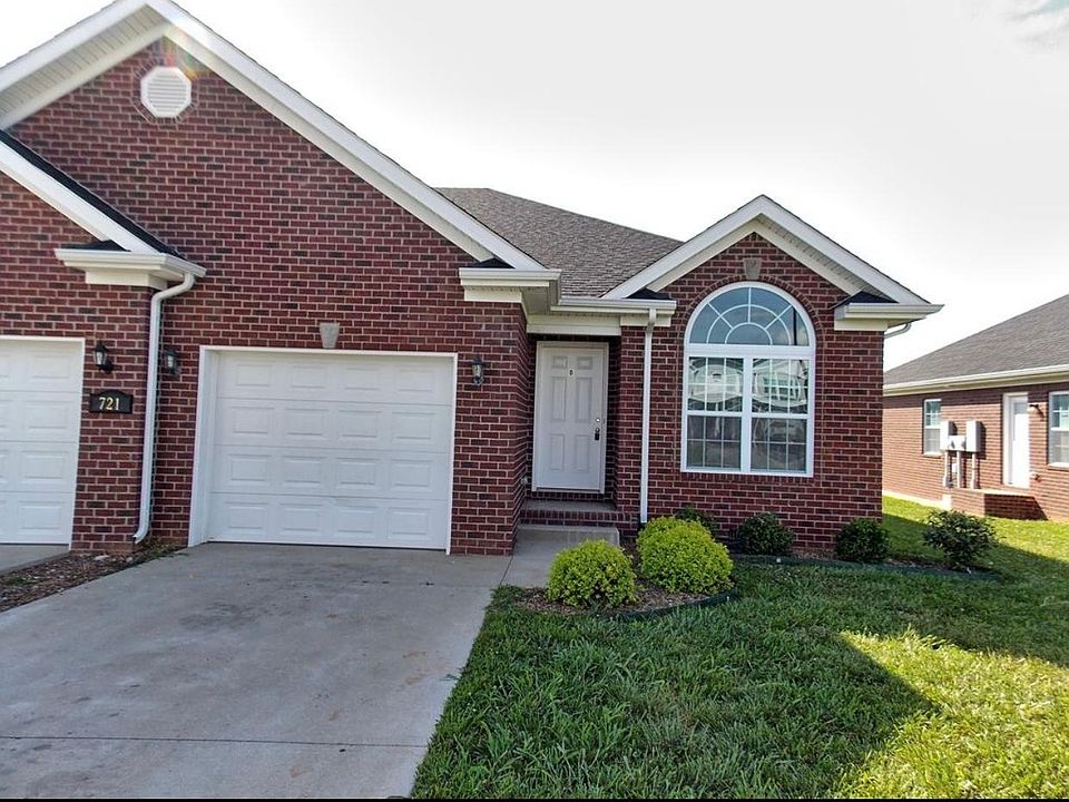 1st image of 721 Village Creek Dr