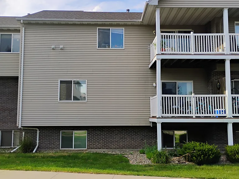 203 Jewel Dr #3 — Photo 3