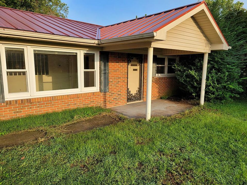 1st image of 508 W Lakeside Dr
