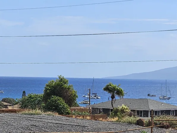1640 Kuuipo St, Lahaina, HI 96761