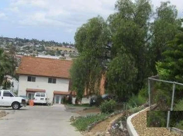 1830 Helix St, Spring Valley, CA 91977