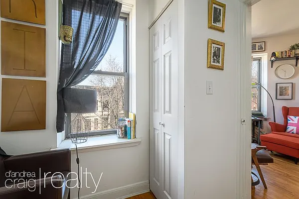 Rented by D'Andrea Craig Realty | media 8