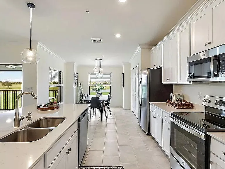 5684 Palmer Cir #203 — Photo 14