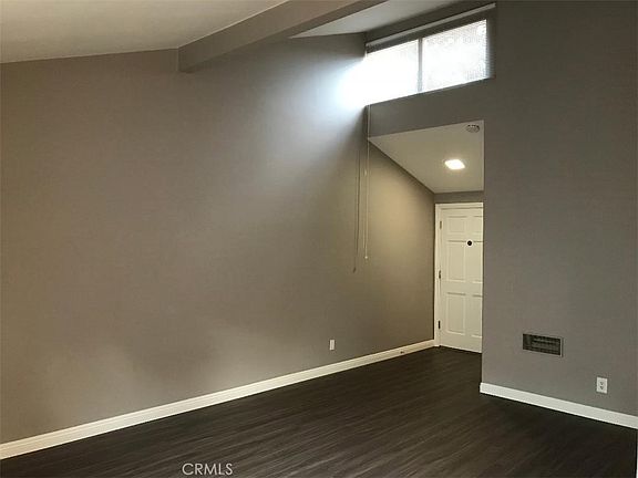 4th image of 5945 Armaga Spring Rd Unit B