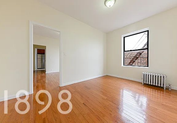 3rd image of 4323 40th St APT 6J