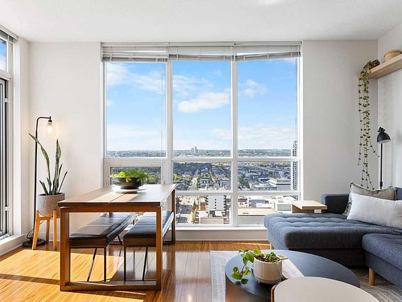 2nd image of 1118 12th Ave SW #2508
