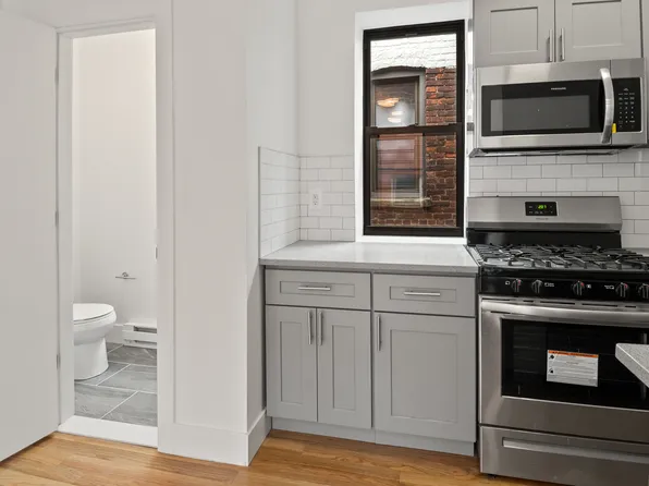 1845 Andrews Avenue South image 6 of 20