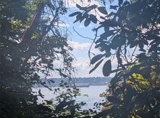 28800 97th Ave SW, Vashon, WA 98070