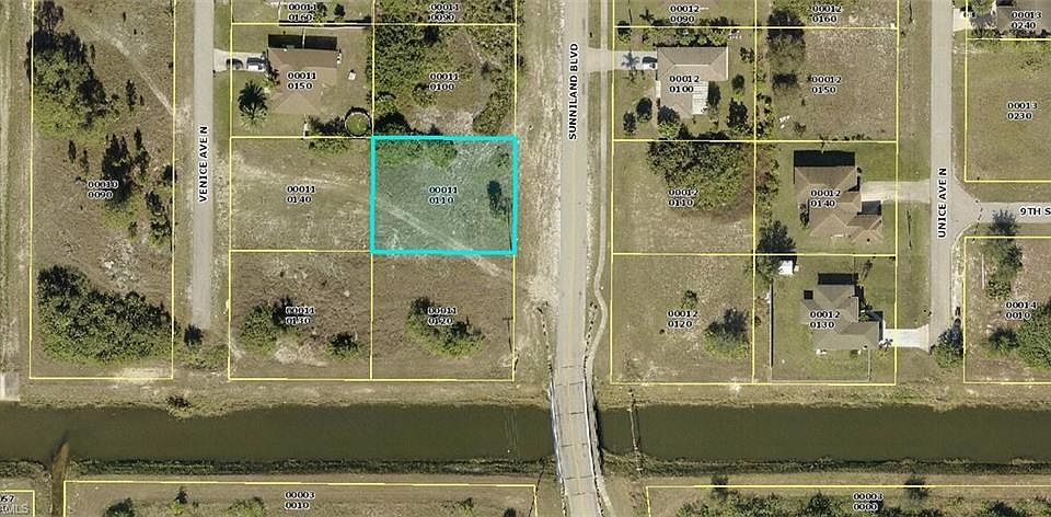 2nd image of 903 Sunniland Blvd
