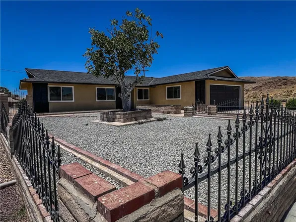 36370 Fern Dr, Barstow, CA 92311