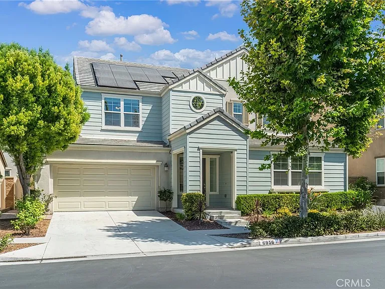 6956 La Rochelle Way — Photo 2