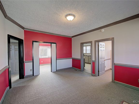 3rd image of 400 N 2nd Ave