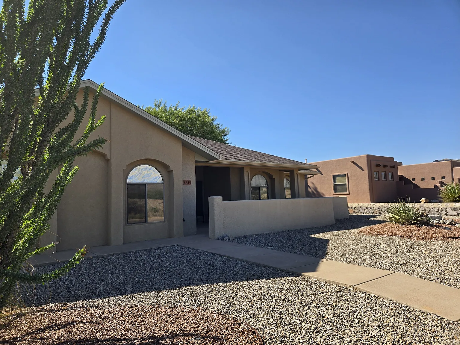 3 bed, 1800 sqft, $1,800 — Photo 3