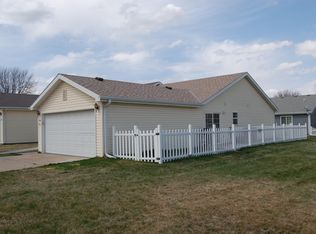 1531 Kara Ln, Lincoln, NE 68522