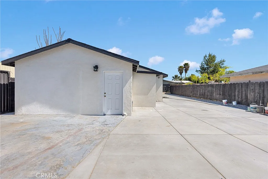 1 bed, 500 sqft, $1,600 — Photo 1
