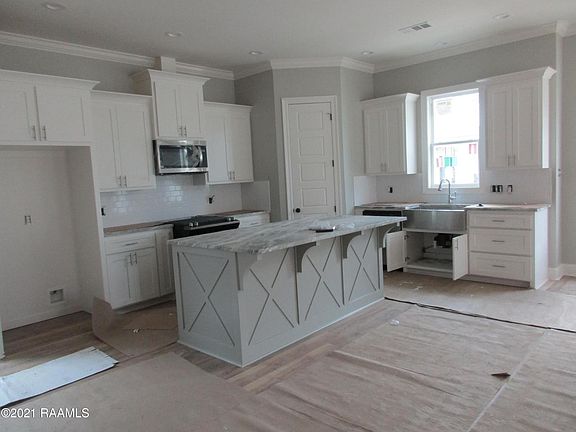 5th image of 505 Bourdette Dr