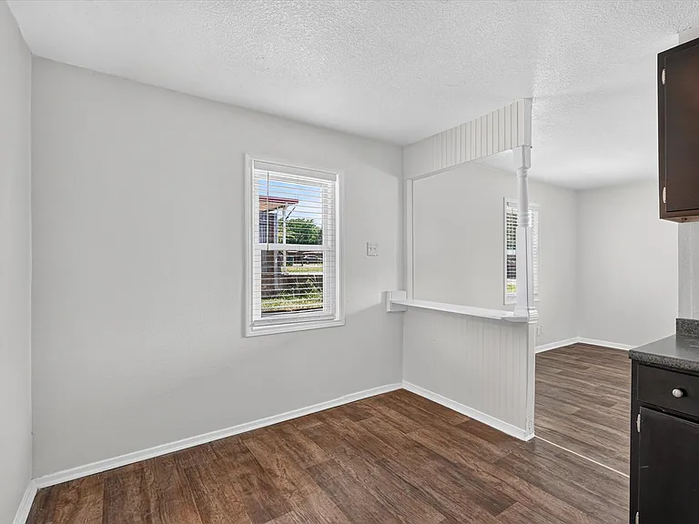 815 Wilson Dr — Photo 21