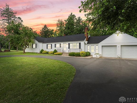 3rd image of 7543 Wellbaum Rd