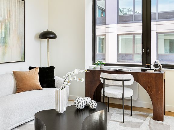 3rd image of 11 Ocean Pkwy #724