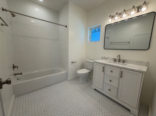 210 S Voluntario St #1, Santa Barbara, CA 93103