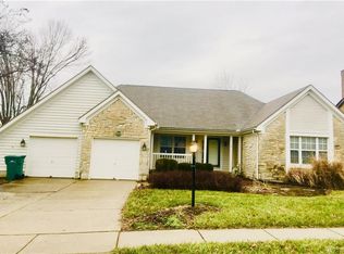 325 Tanglewood Dr, Springboro, OH 45066