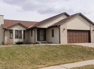 832 44th Ave NW, Rochester, MN 55901