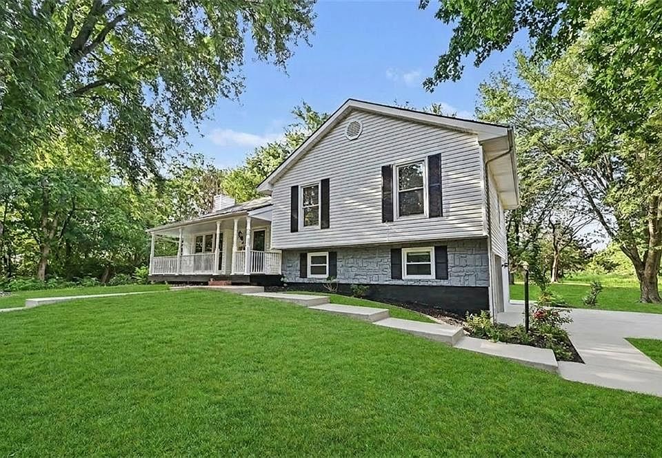 1st image of 23 Emmy Ln