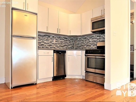 2nd image of 22 Woodbine St #A2