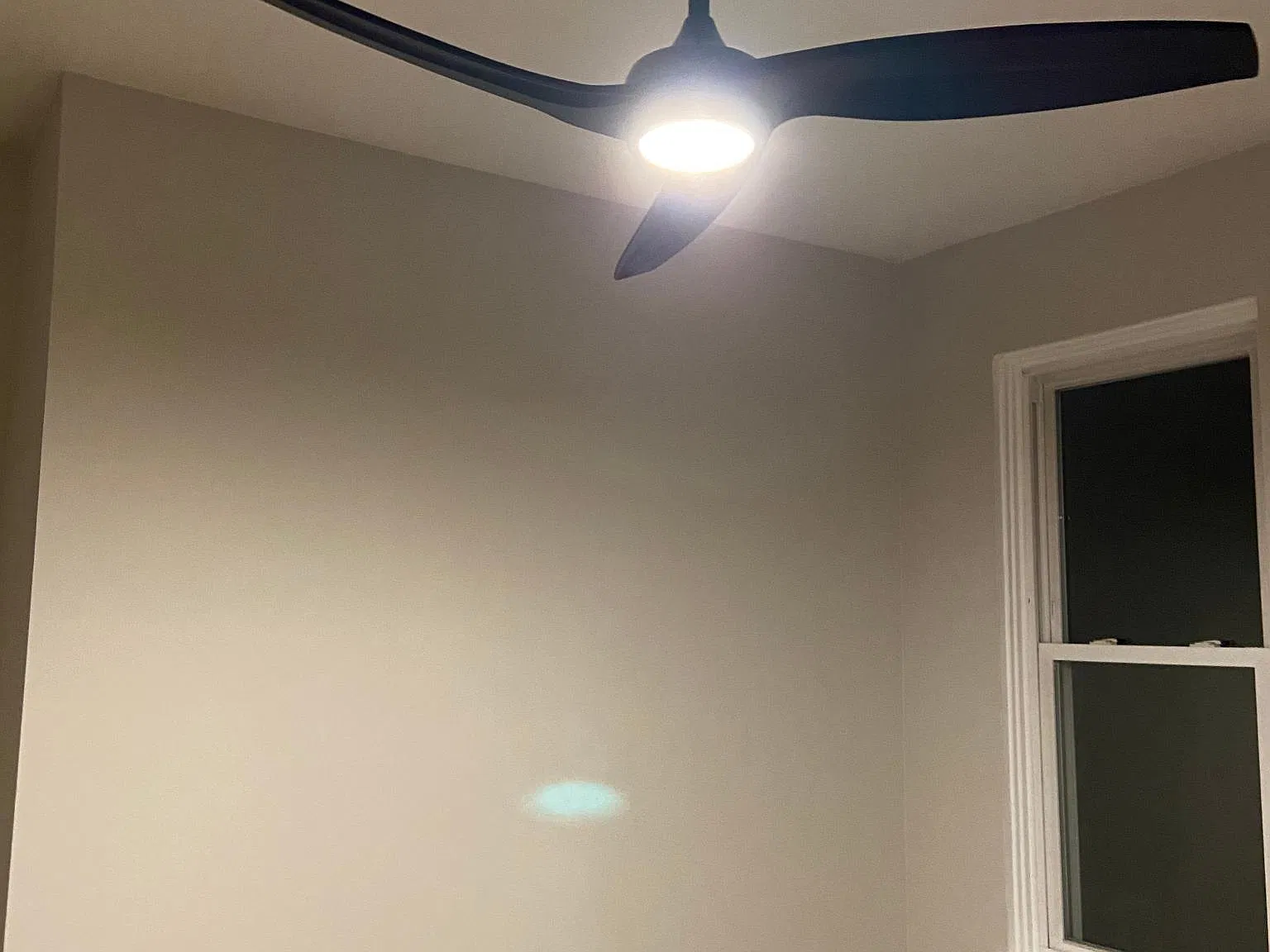 big main room with ceiling fan