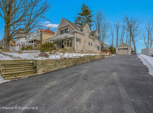 208 Lathrop St, Montrose, PA 18801