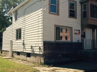 54 White St, Cohoes, NY 12047
