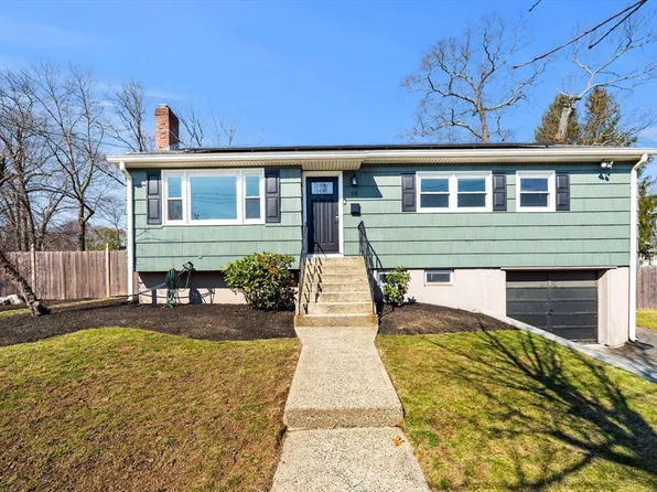 19 Smith Rd, Randolph, MA 02368