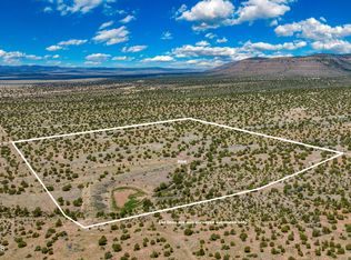 7 W Feather Mountain Cir, Paulden, AZ 86334