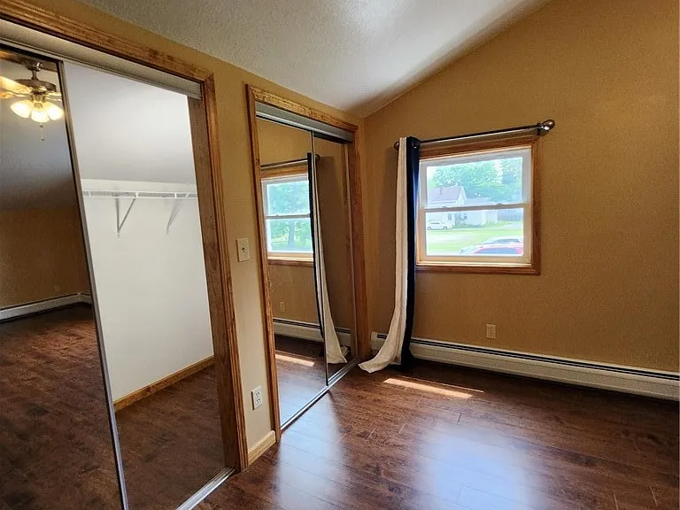 5834 S Transit Rd — Photo 11