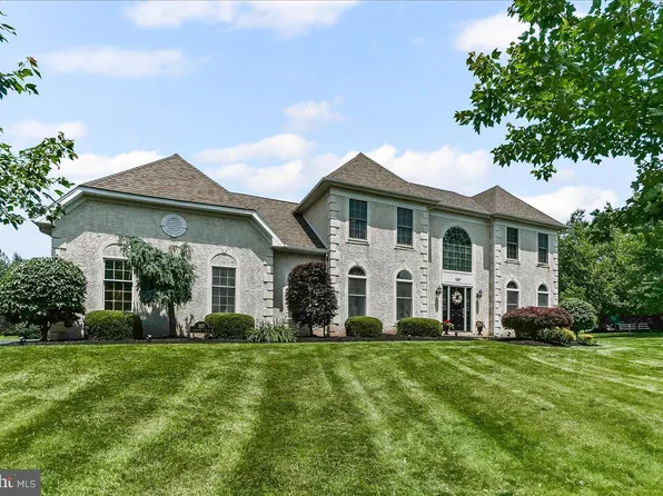 107 Ramsgate Dr, Phoenixville, PA 19460