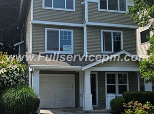 21223 40th Pl S, Seatac, WA 98198