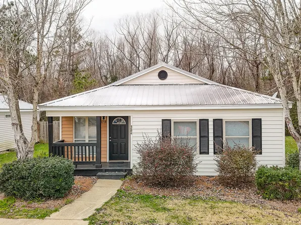 134 Cedar Brook Dr, Pearl, MS 39208